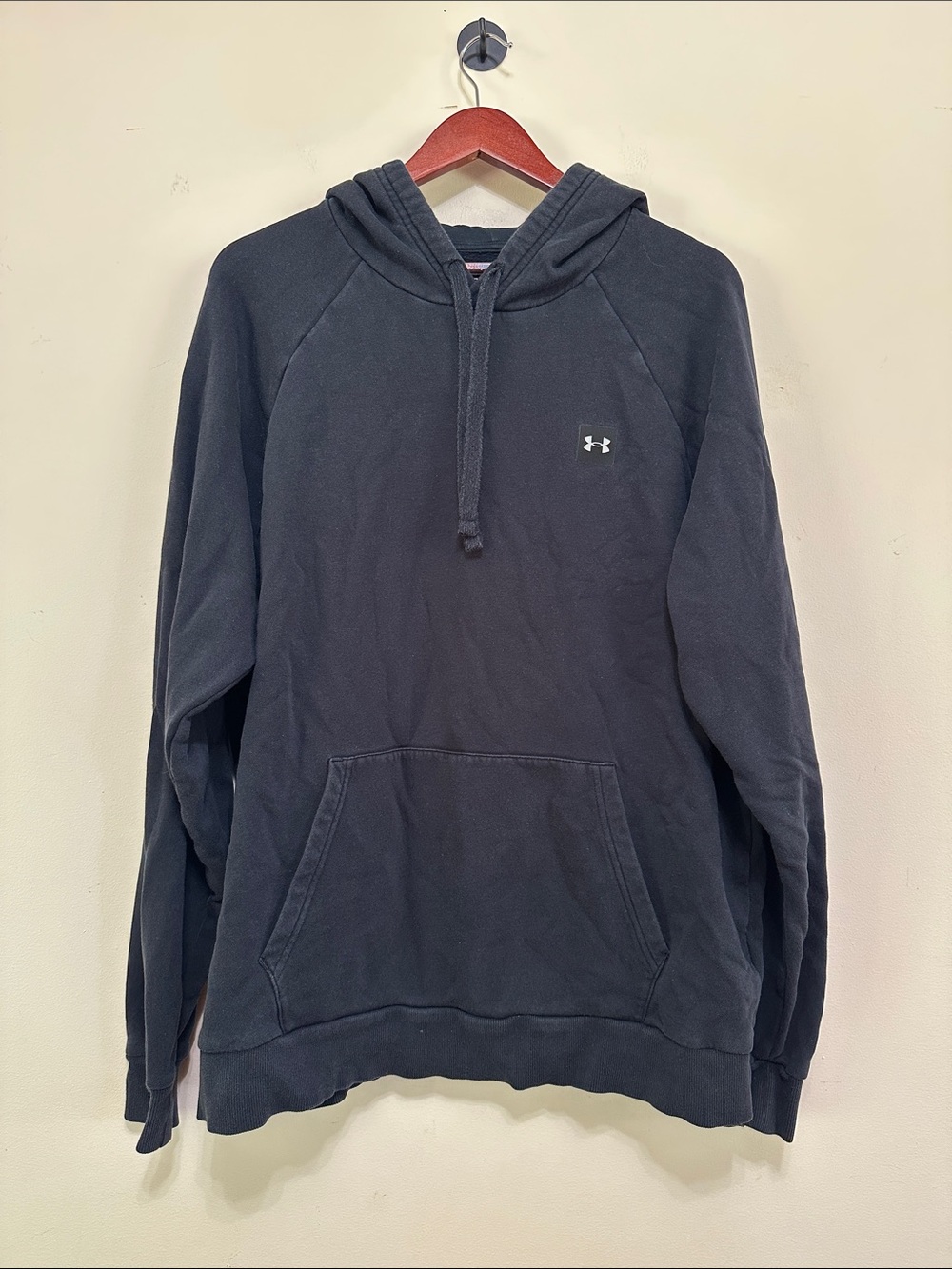 Under Armour Men's Charcoal Gray Hooded Pullover Sweatshirt